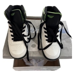 Boy's Sidewalk Sport HiTop-jnr Sketchers in white, black and green with X2 rollers on the sole Size  EU38 by HEELYS